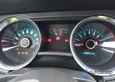 2014 Ford Mustang V6 from USA, damaged, VIN 1ZVBP8AM5E5329935